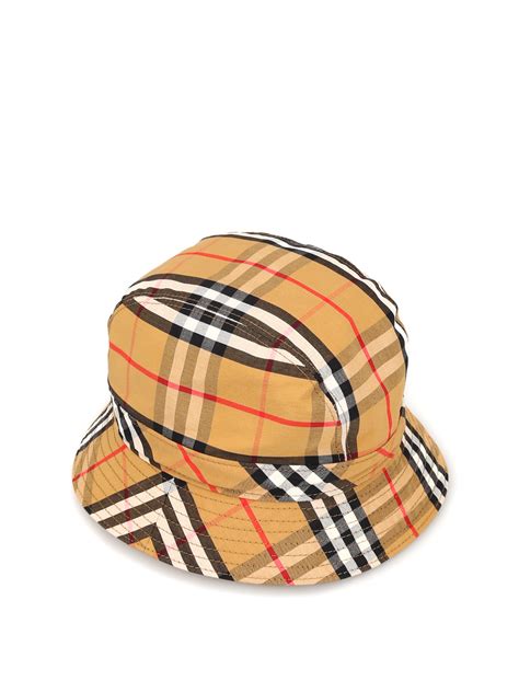 cappellini b pescatore burberry kijiji|Cappello Pescatore Burberry .